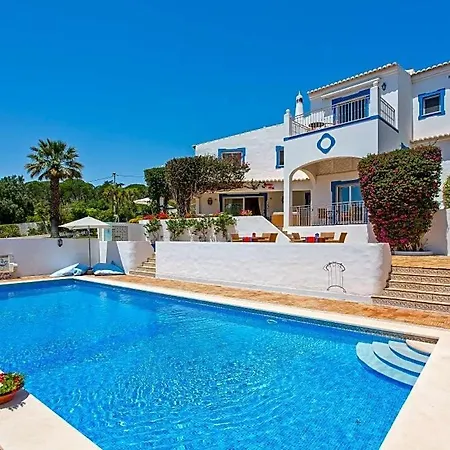 Valverde Sleeps 21 Pool Air Con Wifi *